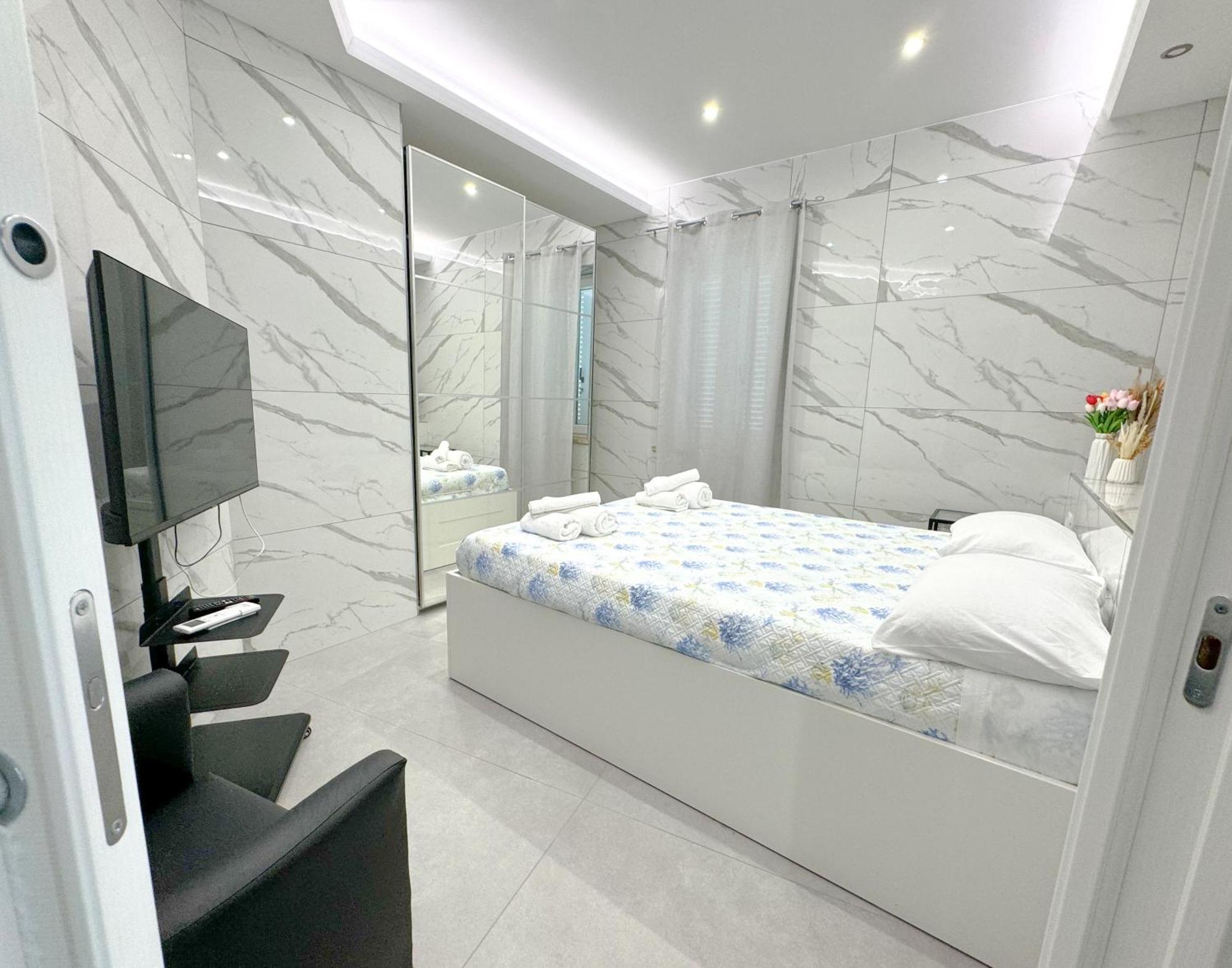 Marco House - Seaview Apartment - Fronte Mare - Casa Vacanza Anzio Kültér fotó